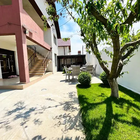 Guest house Pensiunea Voicu *
